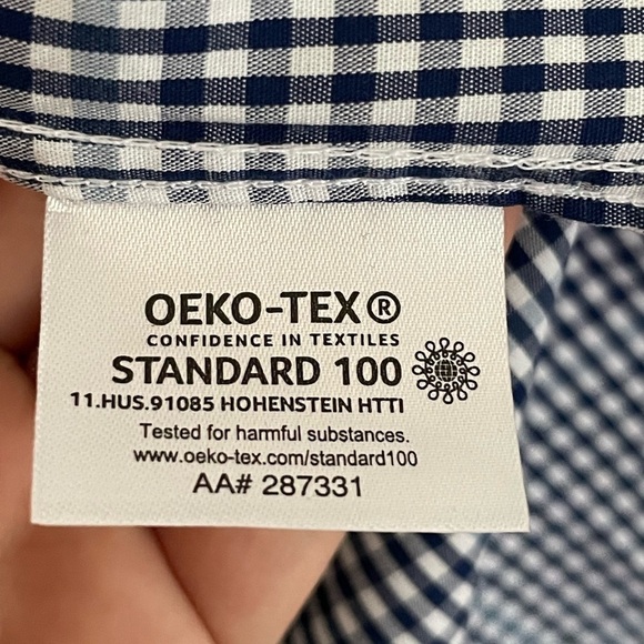 Bloomingdales NWT The Mens Store Plaid Button Down long sleeve shirt Medium - Picture 5 of 11